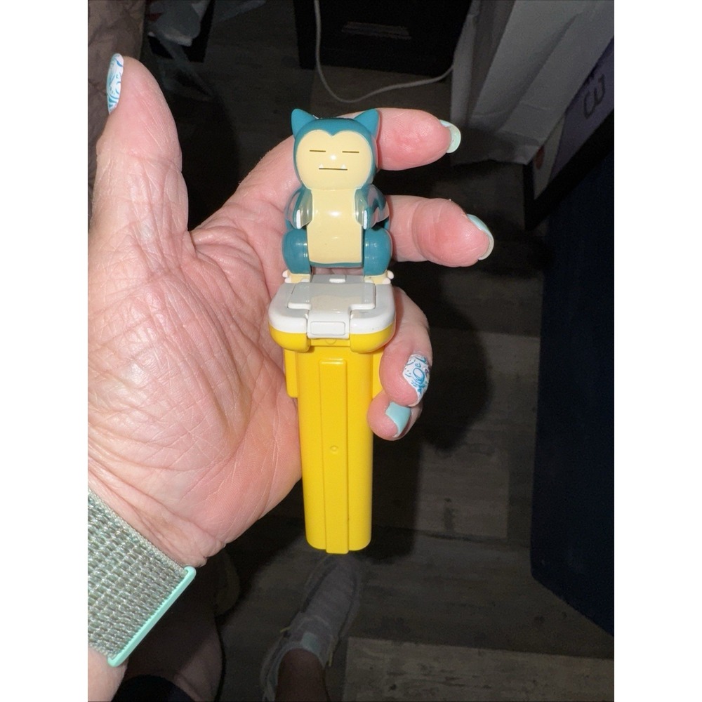 Pokemon Bandai Snorlax 5" candy dispenser grabber catcher Japan Yellow Not Pez